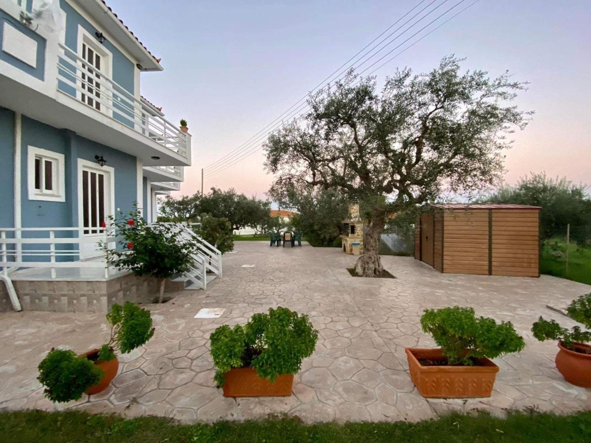טרגקי Stelios Studios מראה חיצוני תמונה
