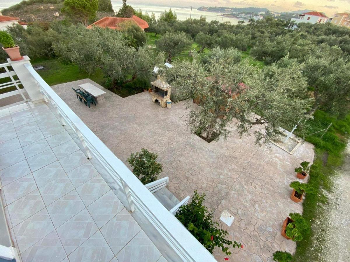 טרגקי Stelios Studios מראה חיצוני תמונה